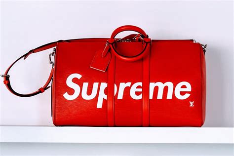 2017 hot supreme x louis vuitton shoulder bag|supreme louis vuitton tracksuit.